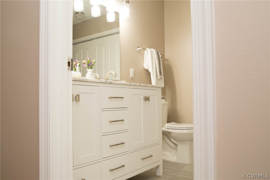 1768 Altman Road Henrico, VA 23228 - Photo 32 of 47 Shared bathroom hall to bedroom