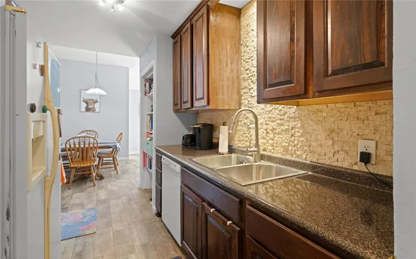 $1,350 | 7202 Mansions Drive, Unit H3, Corpus Christi, TX 78414