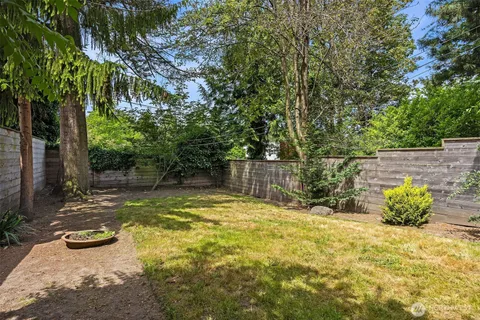 $1,375,000 | 2537 2nd Avenue West, Seattle, WA 98119