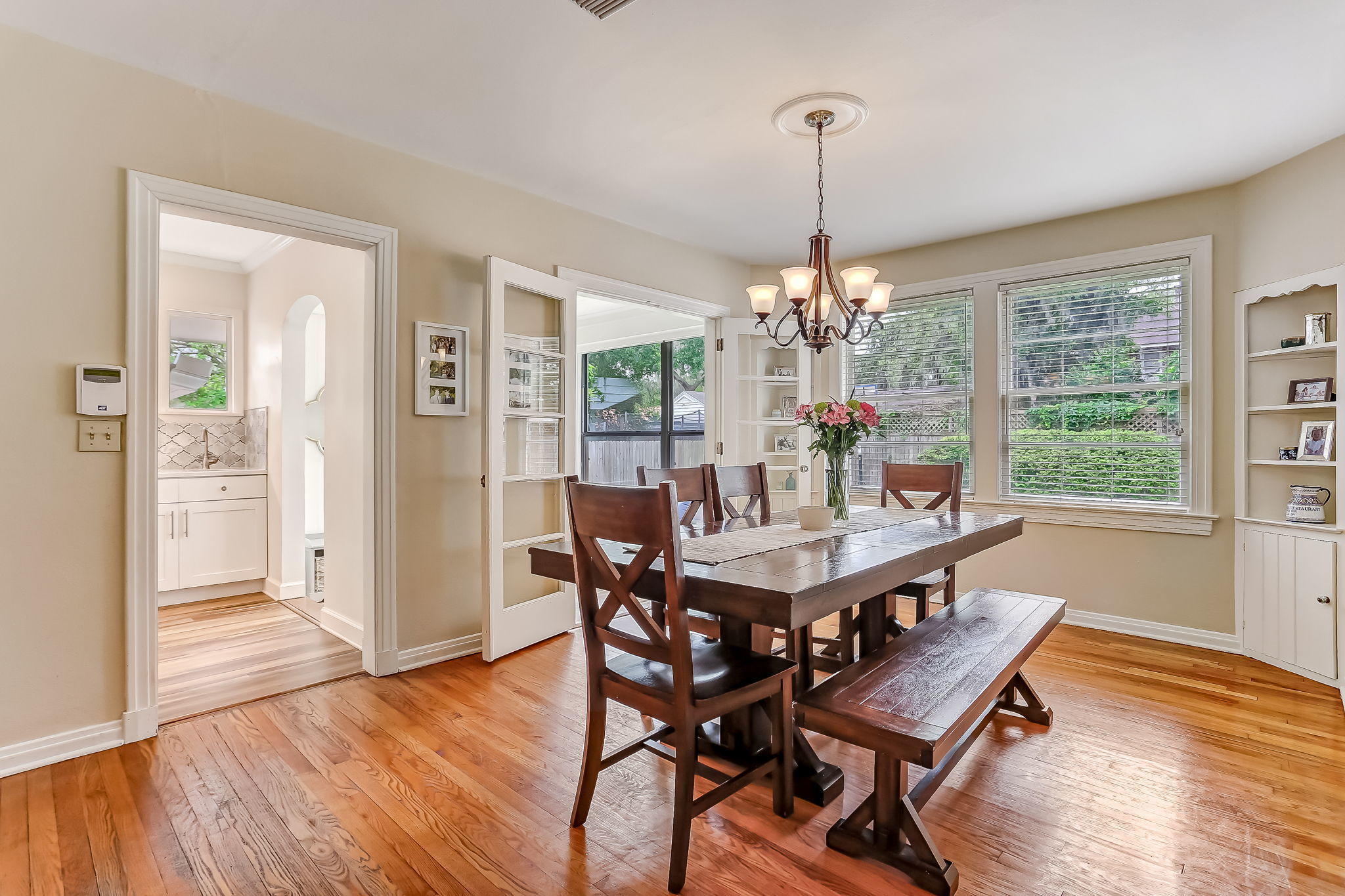 1516 Lorimier Road Jacksonville, FL 32207 - Photo 11 of 41 Dining room