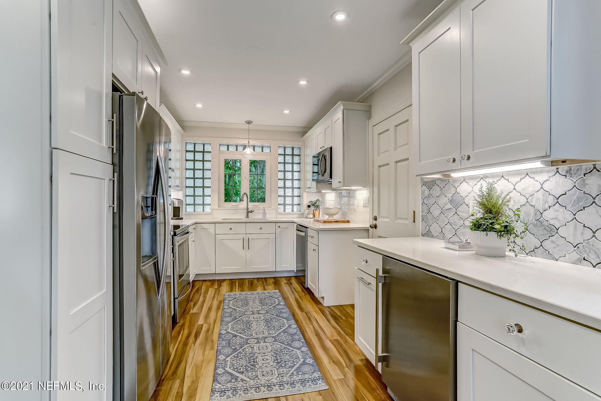 1516 Lorimier Road Jacksonville, FL 32207 - Photo 18 of 41 Remodeled Kitchen