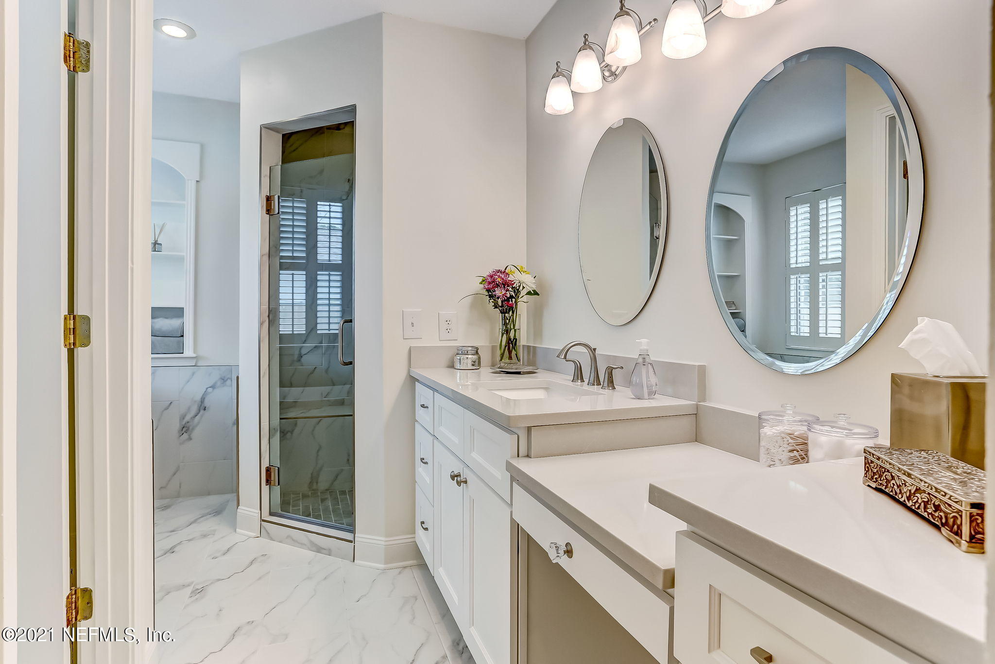 1516 Lorimier Road Jacksonville, FL 32207 - Photo 27 of 41 Owner's dual vanity in bathroom