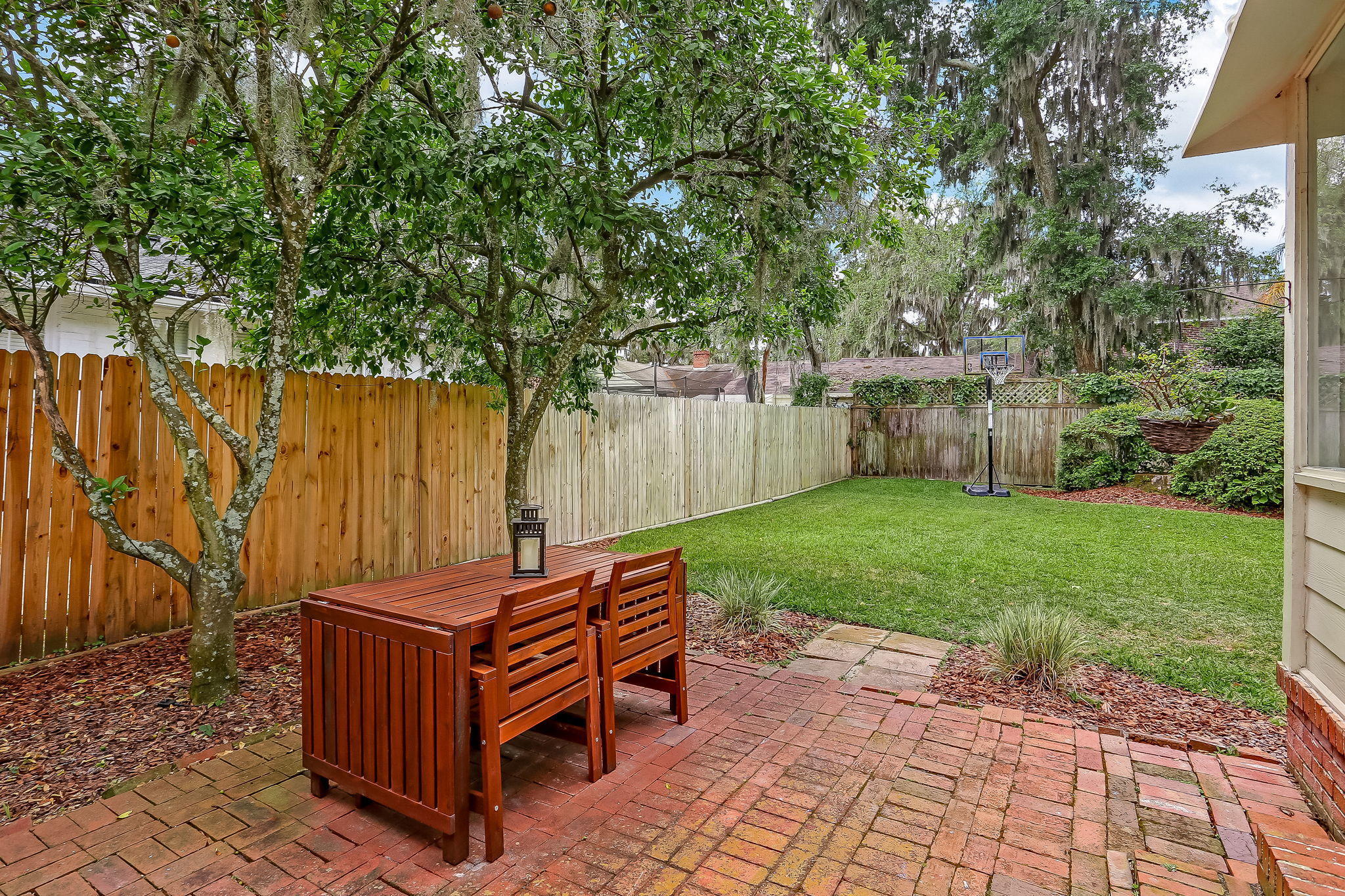 1516 Lorimier Road Jacksonville, FL 32207 - Photo 33 of 41 Outside patio area
