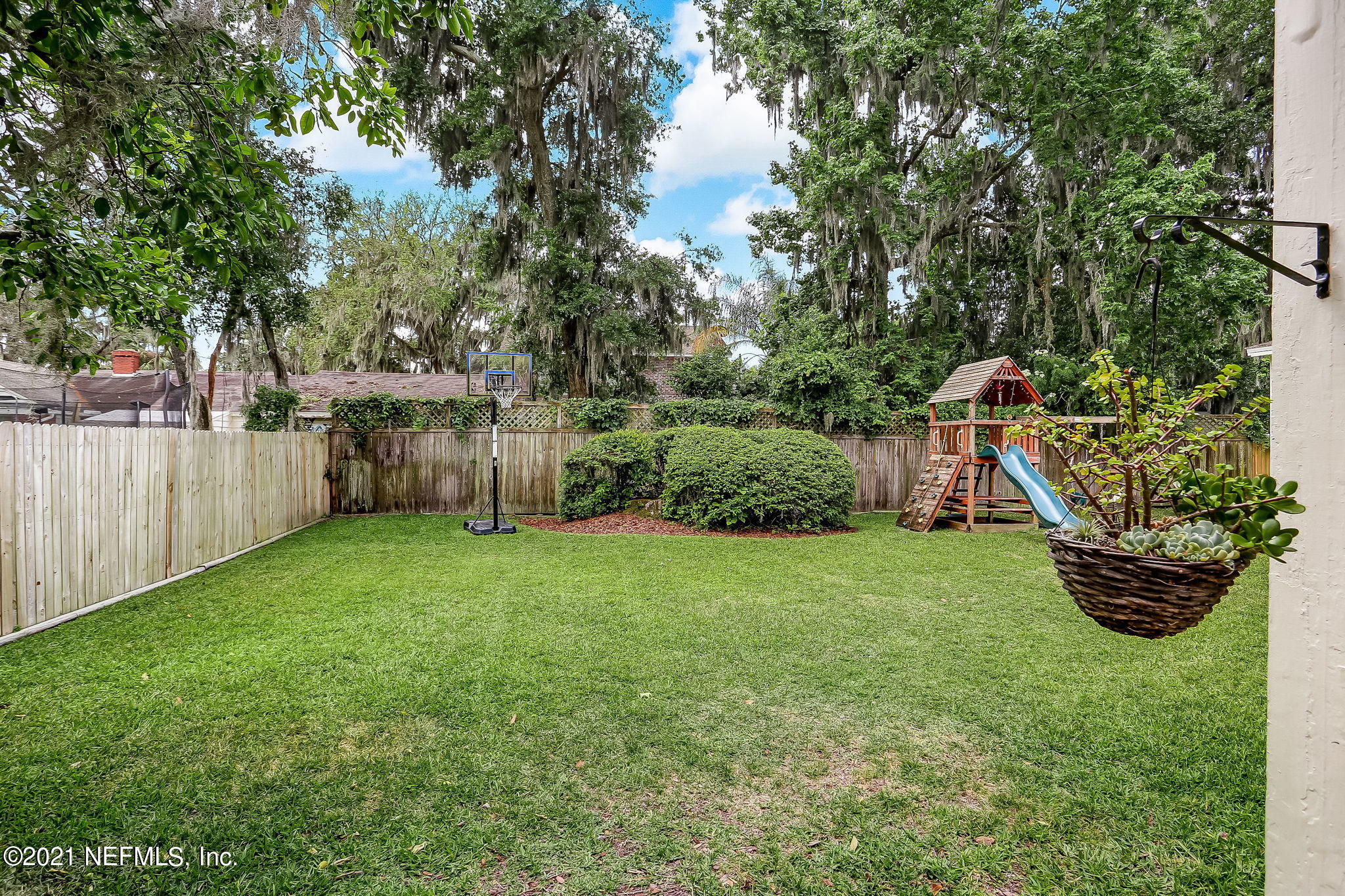 1516 Lorimier Road Jacksonville, FL 32207 - Photo 36 of 41 Large fenced backyard