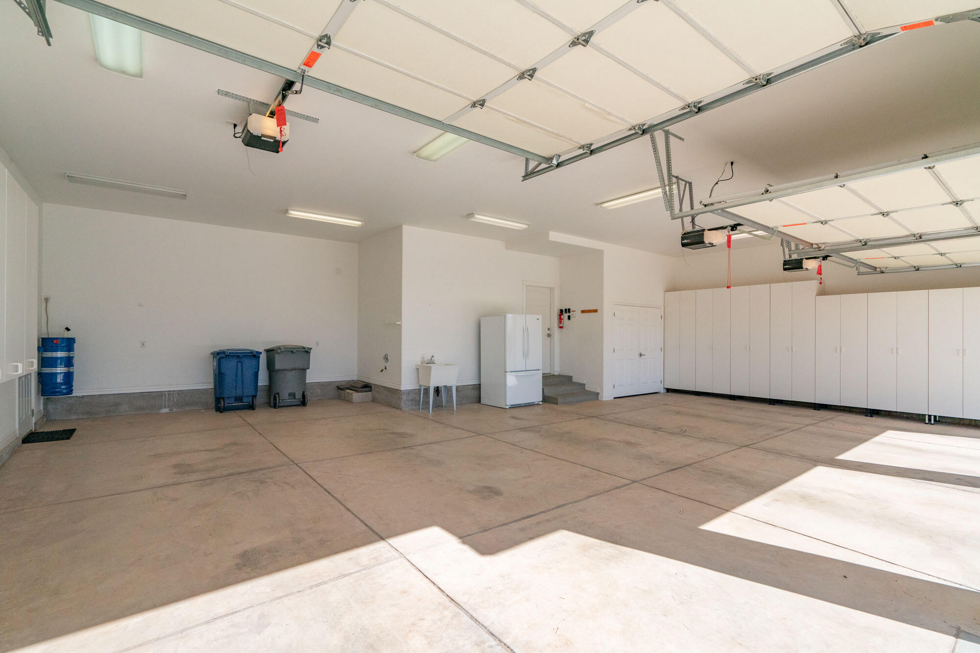 198 Shadow Point Drive St. George, UT 84770 - Photo 5 of 89 198 Shadow Point Dr-005