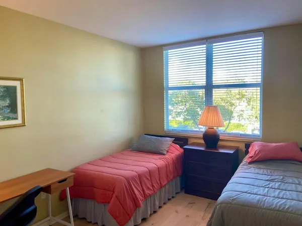 $6,600 | 802 West Windward Way, Unit 203, Lantana, FL 33462