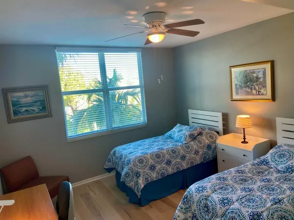 $6,600 | 802 West Windward Way, Unit 203, Lantana, FL 33462