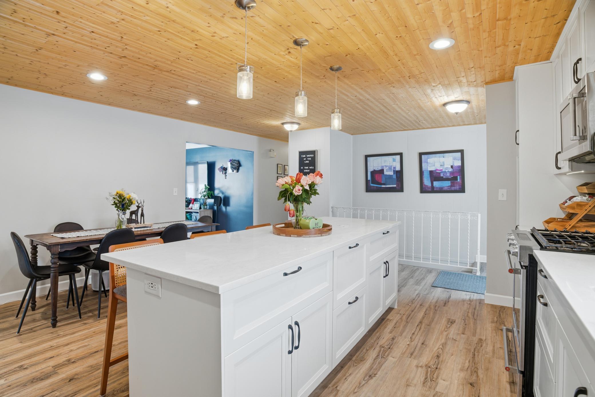 4031 Roanoke Street Southeast Prior Lake, MN 55372 - Photo 12 of 41