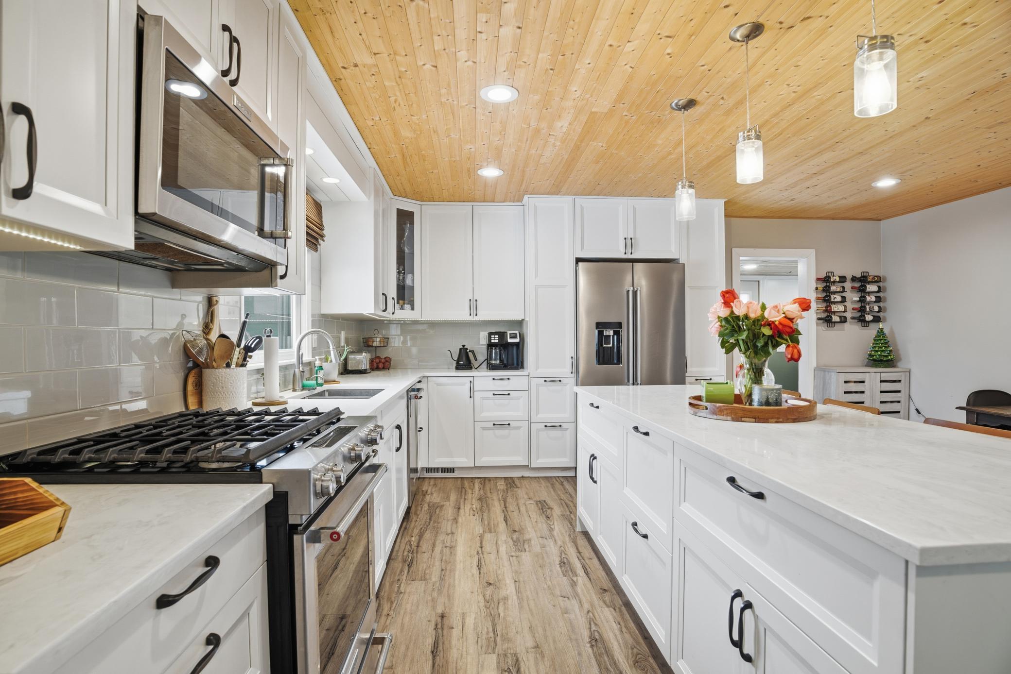 4031 Roanoke Street Southeast Prior Lake, MN 55372 - Photo 13 of 41