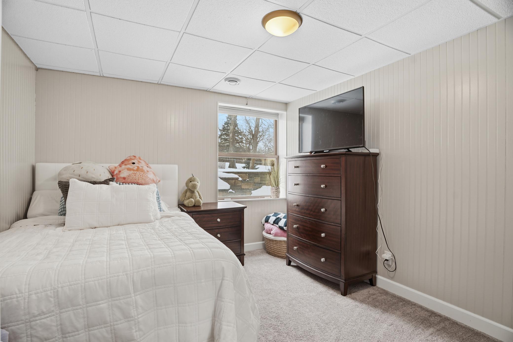 4031 Roanoke Street Southeast Prior Lake, MN 55372 - Photo 14 of 41