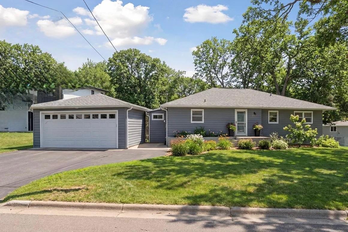 4031 Roanoke Street Southeast Prior Lake, MN 55372 - Photo 2 of 44
