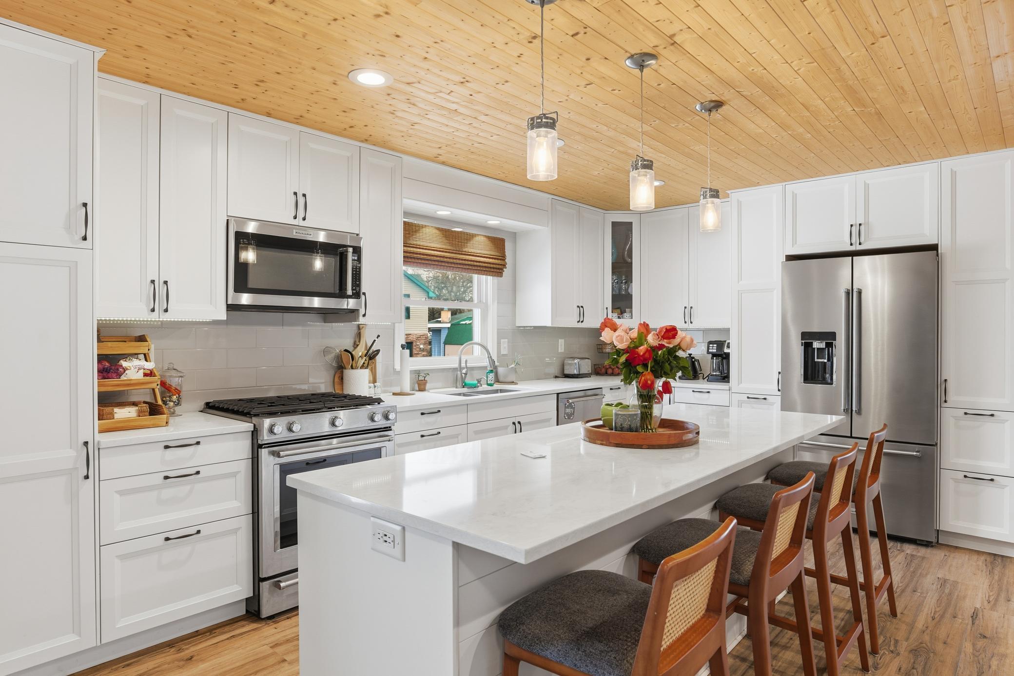 4031 Roanoke Street Southeast Prior Lake, MN 55372 - Photo 8 of 41