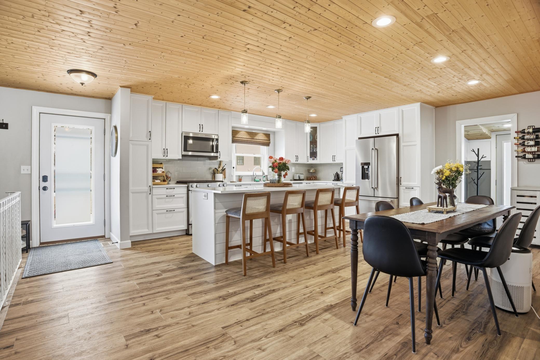 4031 Roanoke Street Southeast Prior Lake, MN 55372 - Photo 9 of 41