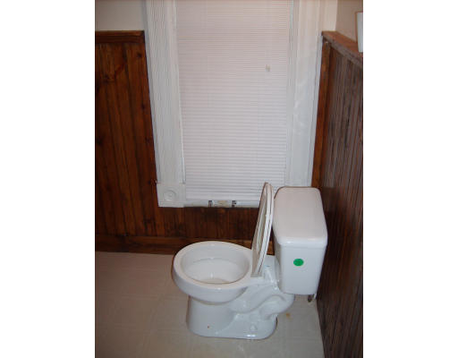 164 Sherman Street Springfield, MA 01109 - Photo 3 of 8 Gallery Image 3