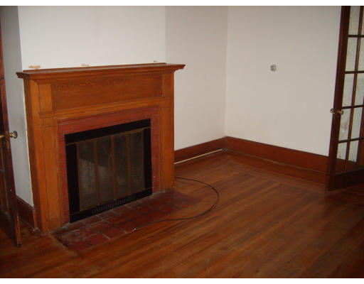 164 Sherman Street Springfield, MA 01109 - Photo 5 of 8 Gallery Image 5