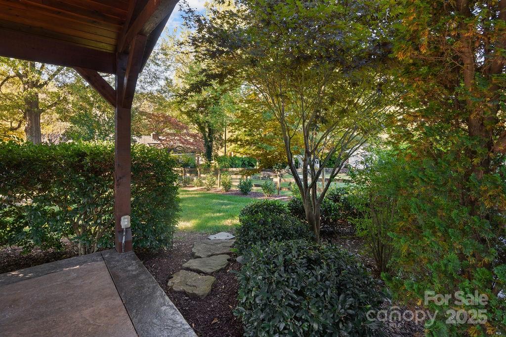 403 West Lewis Road Dallas, NC 28034 - Photo 16 of 40 Gallery Image 16