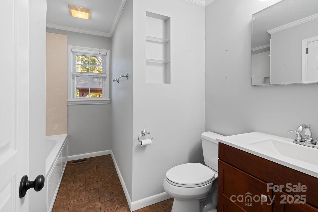 403 West Lewis Road Dallas, NC 28034 - Photo 35 of 40 Gallery Image 35