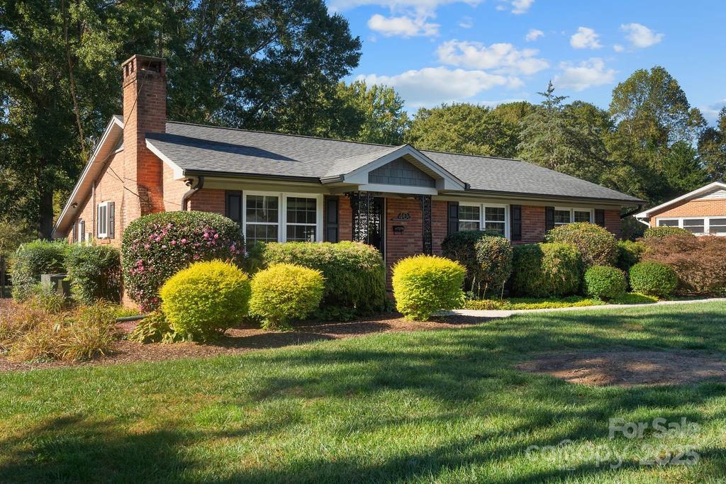 403 West Lewis Road Dallas, NC 28034 - Photo 6 of 40 Gallery Image 6