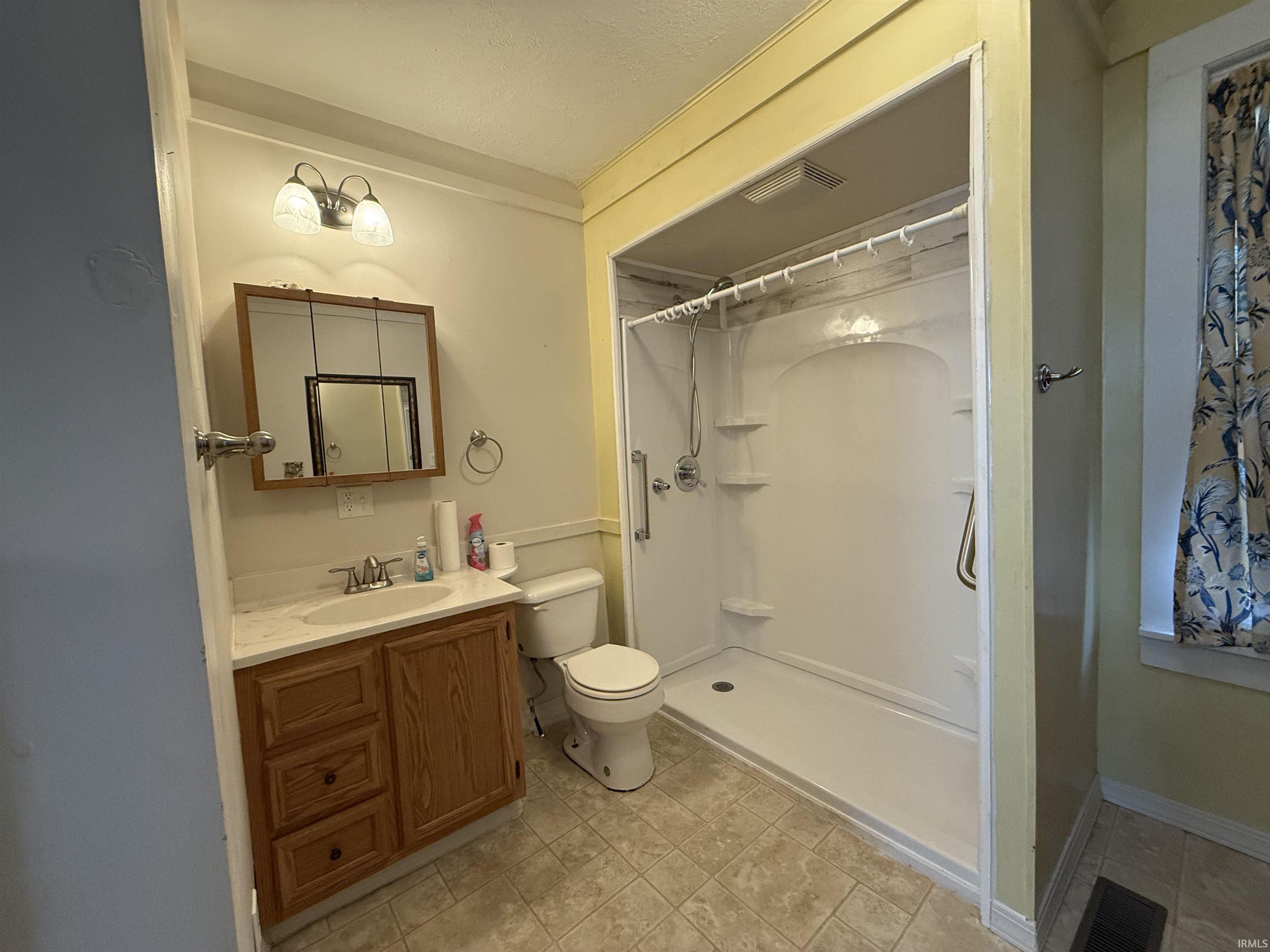 503 East Michigan Street Lagrange, IN 46761 - Photo 9 of 15