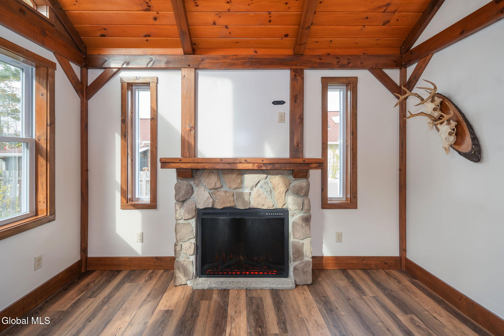 1356 Regal Avenue Schenectady, NY 12308 - Photo 20 of 56 21-1356RegalAve_20