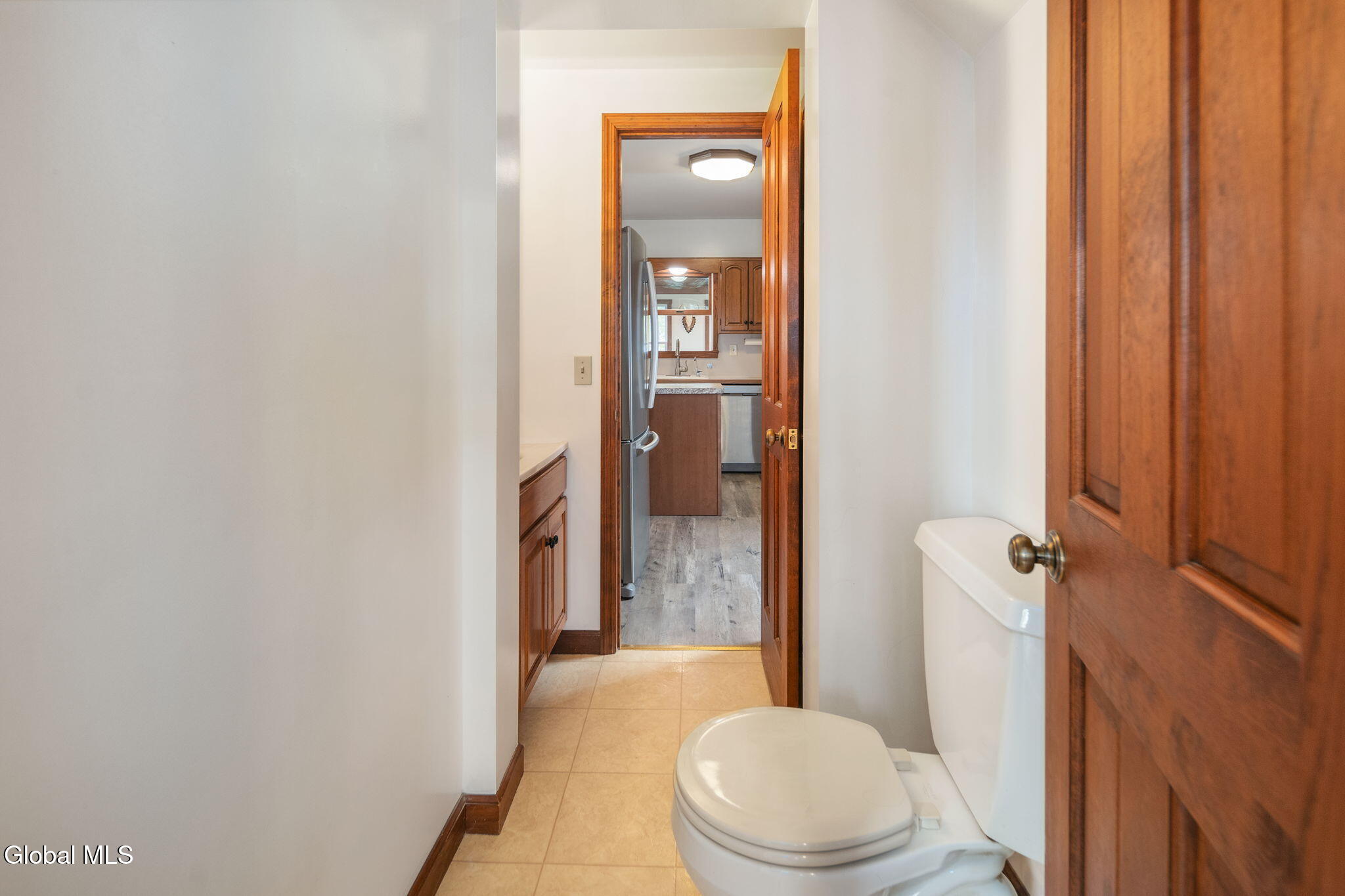 1356 Regal Avenue Schenectady, NY 12308 - Photo 27 of 56 28-1356RegalAve_27