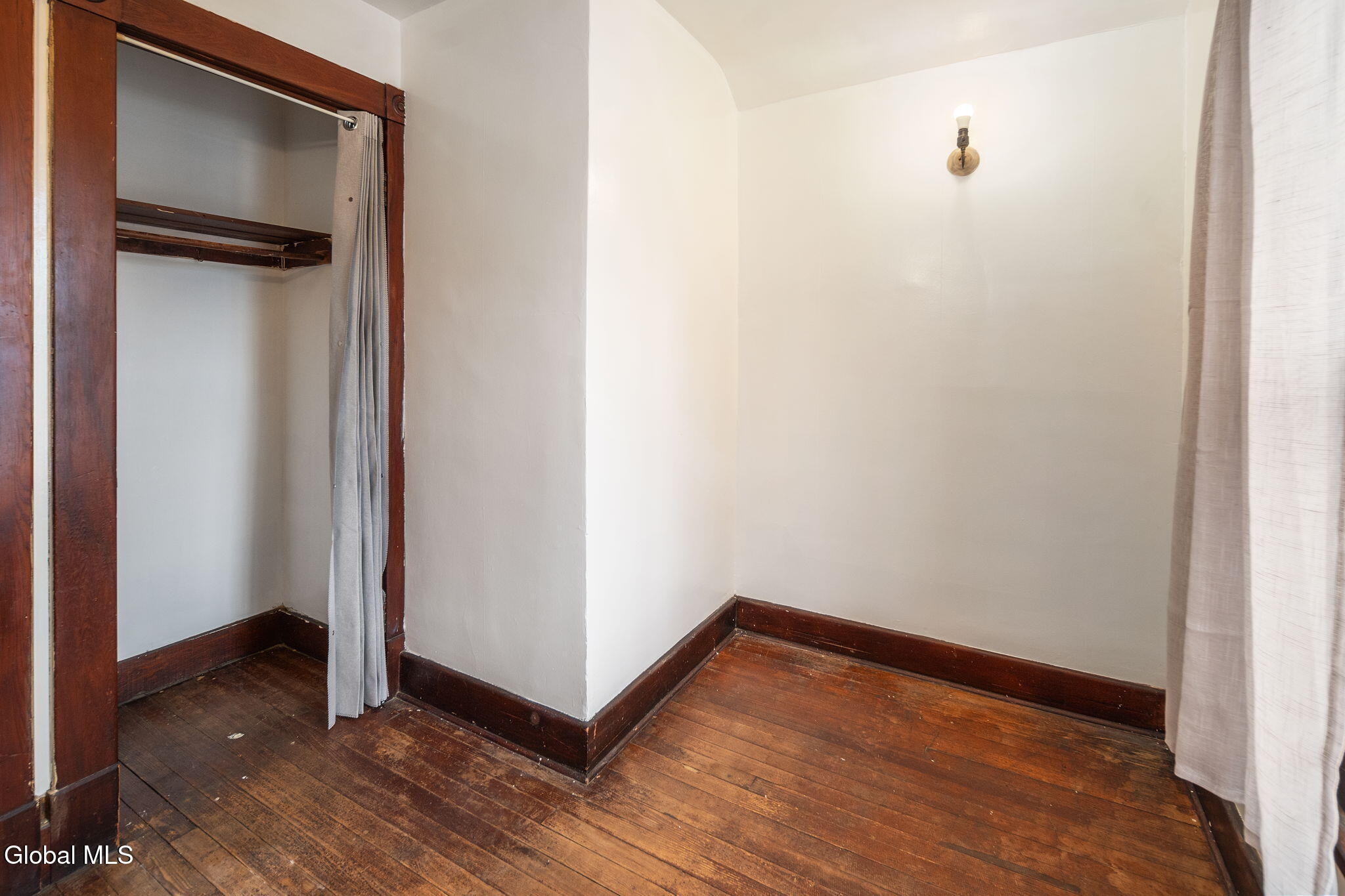 1356 Regal Avenue Schenectady, NY 12308 - Photo 31 of 56 32-1356RegalAve_31