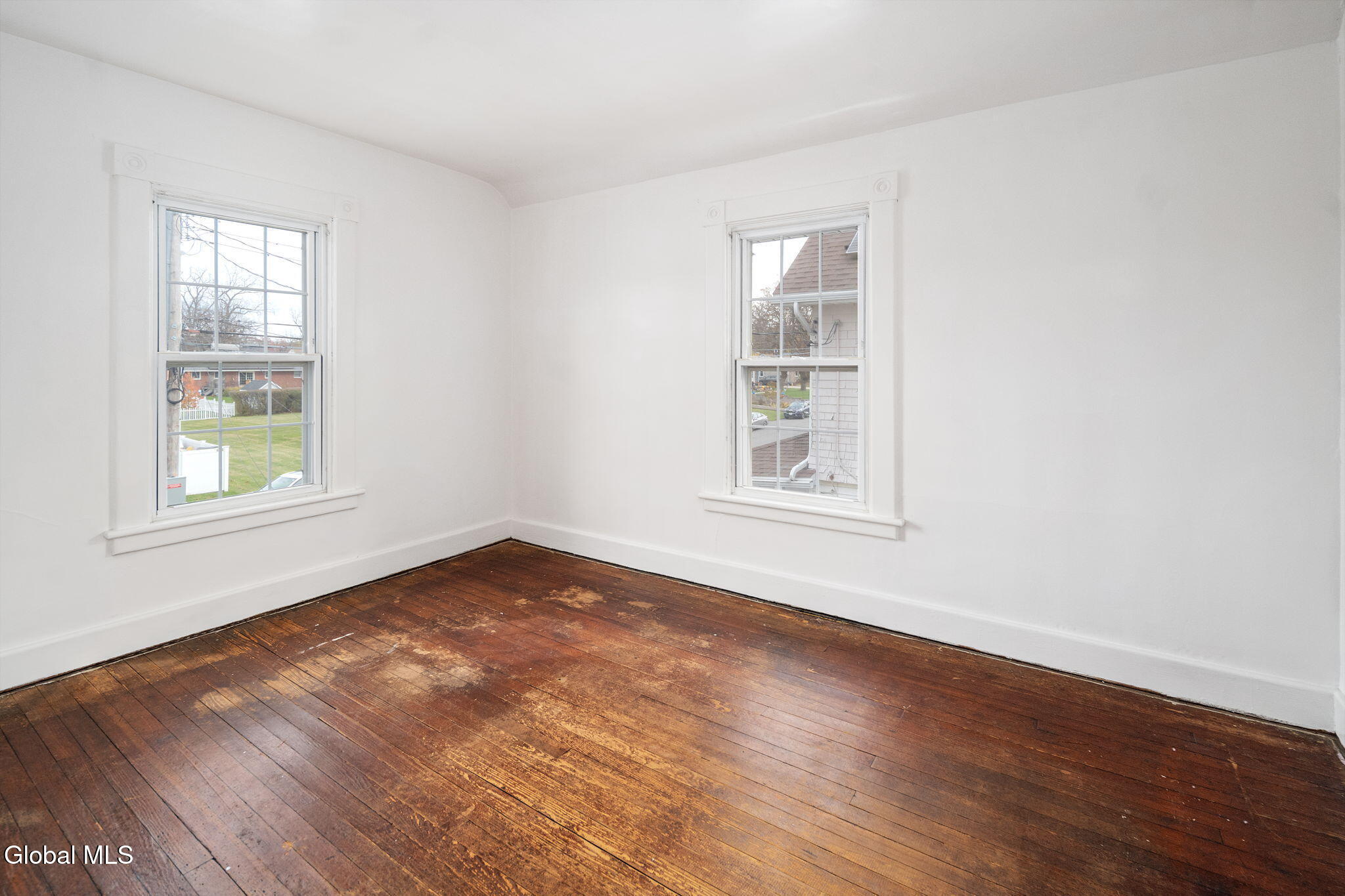 1356 Regal Avenue Schenectady, NY 12308 - Photo 32 of 56 33-1356RegalAve_32