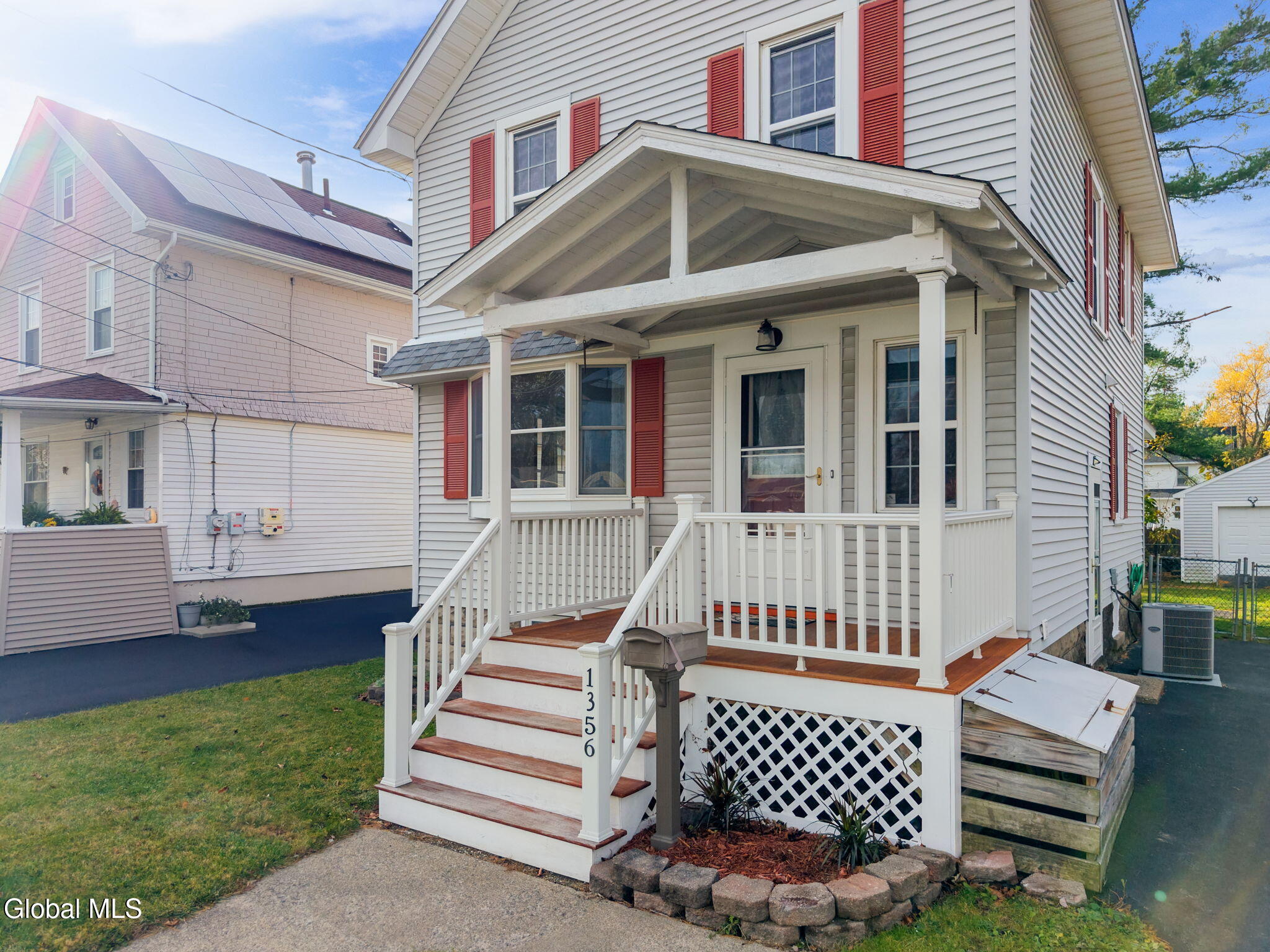1356 Regal Avenue Schenectady, NY 12308 - Photo 4 of 56 4-1356RegalAve_05