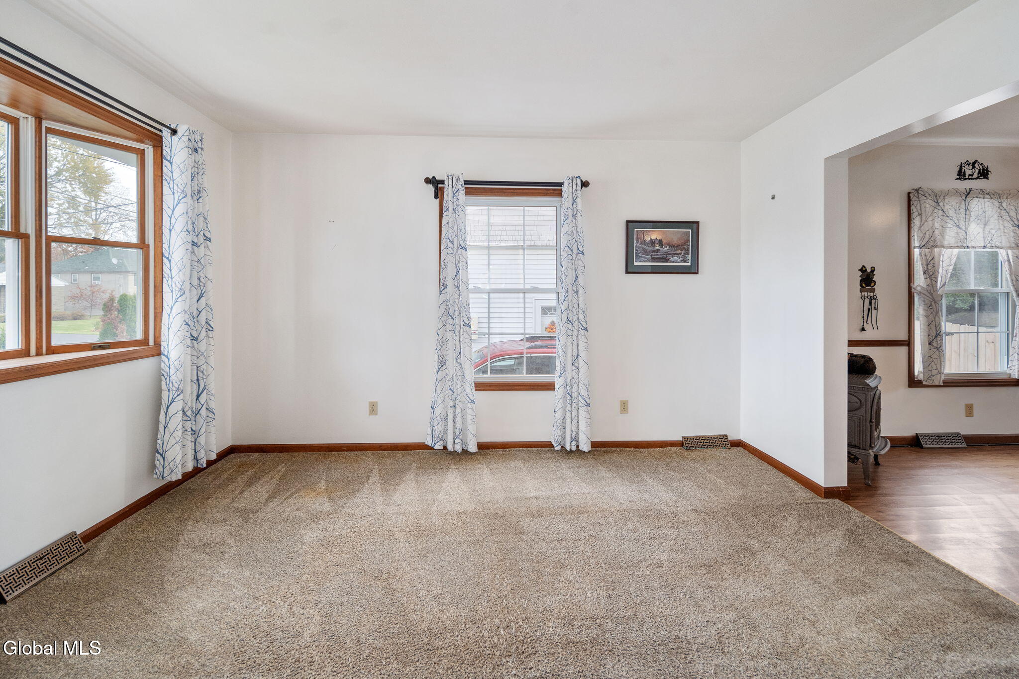 1356 Regal Avenue Schenectady, NY 12308 - Photo 7 of 56 7-1356RegalAve_08