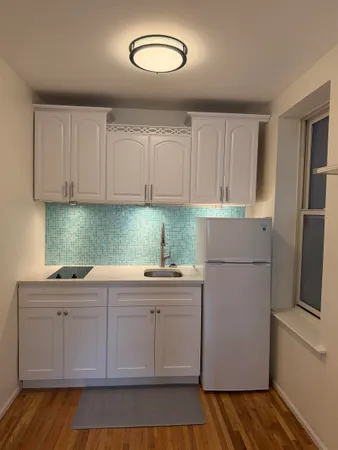 $1,950 | 245 8th Street, Unit 104, Jersey City, NJ 07302