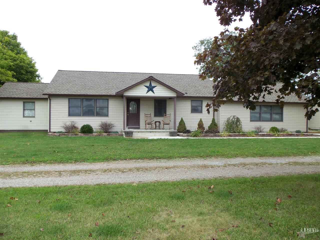 2749 County Road 59 Butler, IN 46721 - Photo 1 of 21