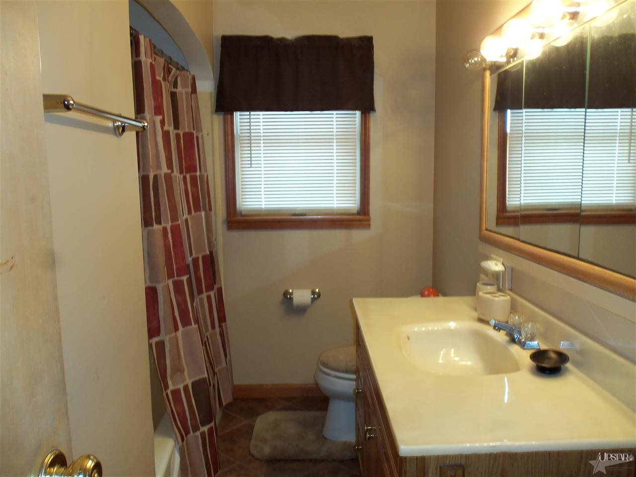 2749 County Road 59 Butler, IN 46721 - Photo 4 of 21