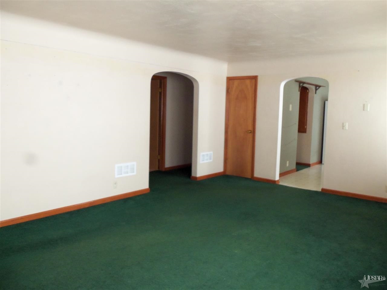 2749 County Road 59 Butler, IN 46721 - Photo 9 of 21