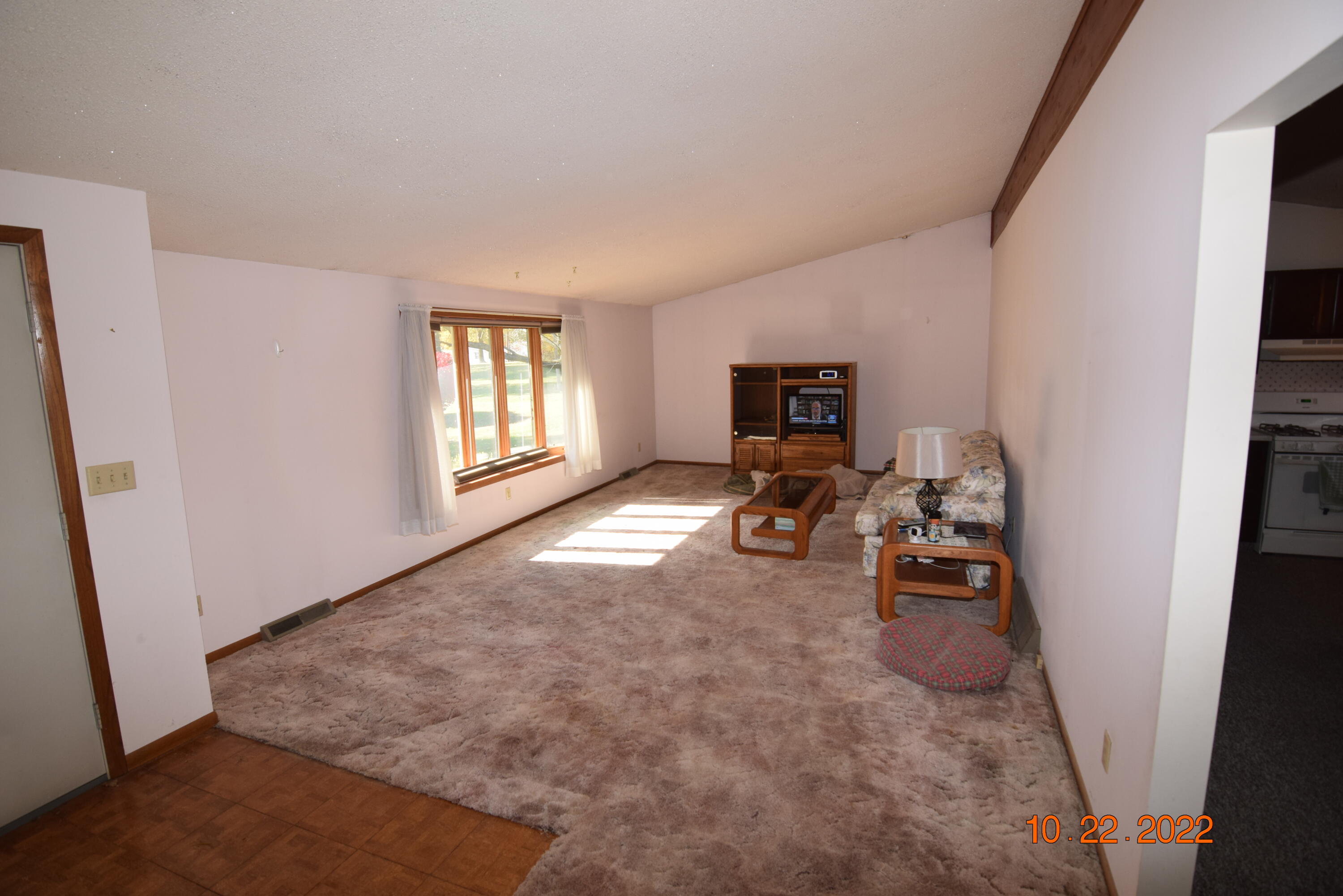 610 Miller Road Coldwater, MI 49036 - Photo 3 of 59 DSC_0708