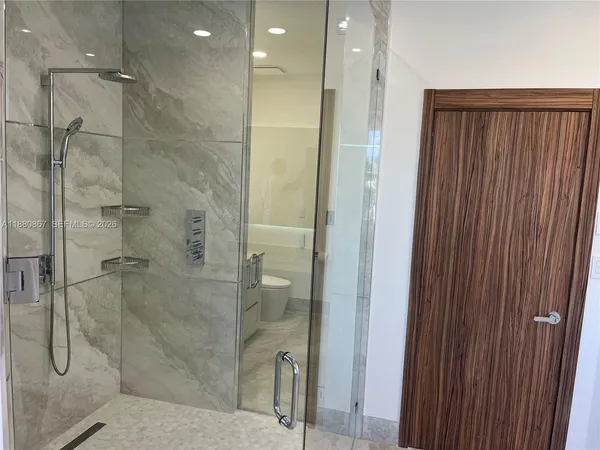 $15,000 | 3705 Northeast 214th Street, Unit 13, Aventura, FL 33180