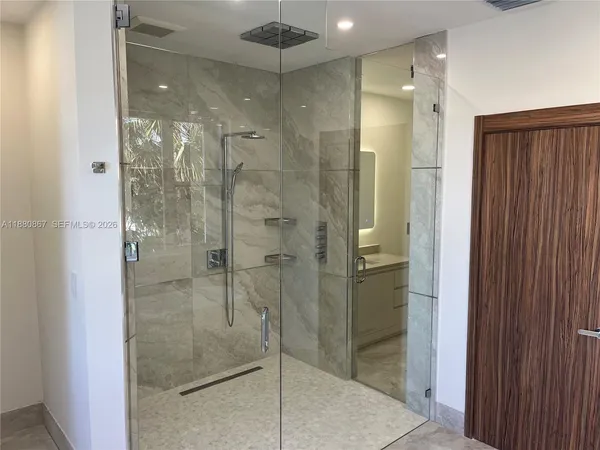 $15,000 | 3705 Northeast 214th Street, Unit 13, Aventura, FL 33180