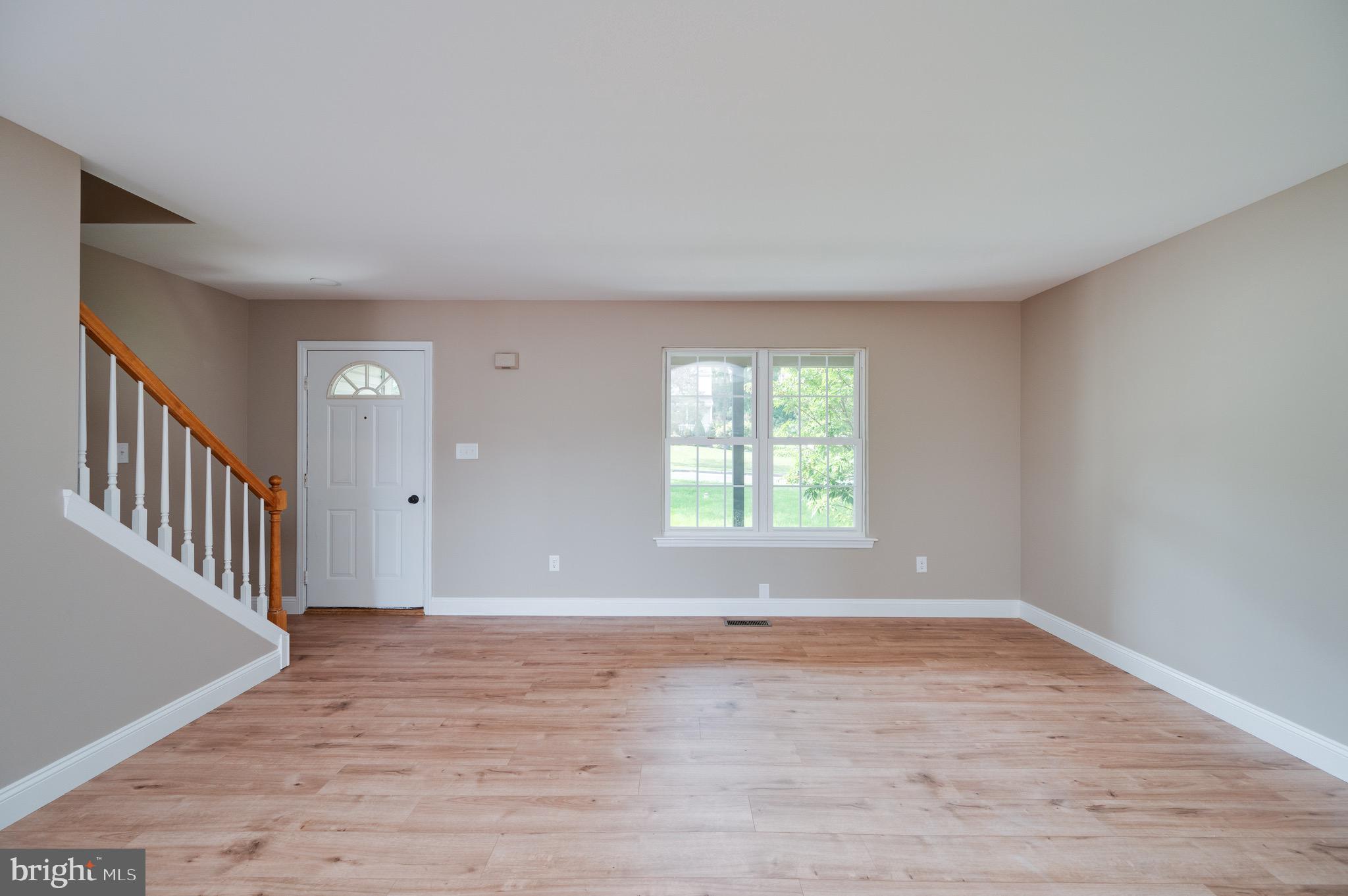 4461 Hillside Road Reading, PA 19606 - Photo 3 of 38 Gallery Image 3