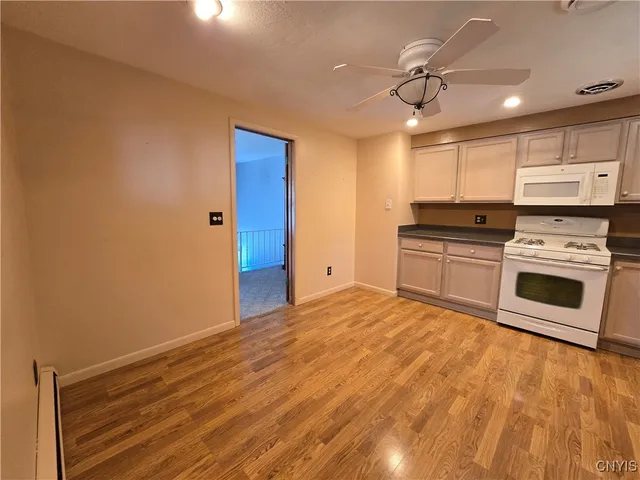 $299,900 | 4777 Glencrest Avenue, Clay, NY 13088