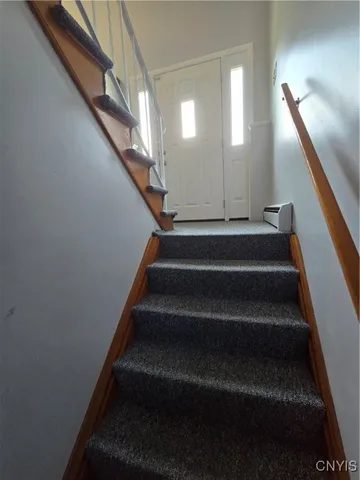 $299,900 | 4777 Glencrest Avenue, Clay, NY 13088