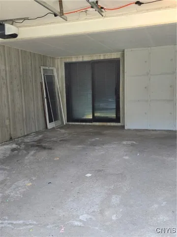 $299,900 | 4777 Glencrest Avenue, Clay, NY 13088