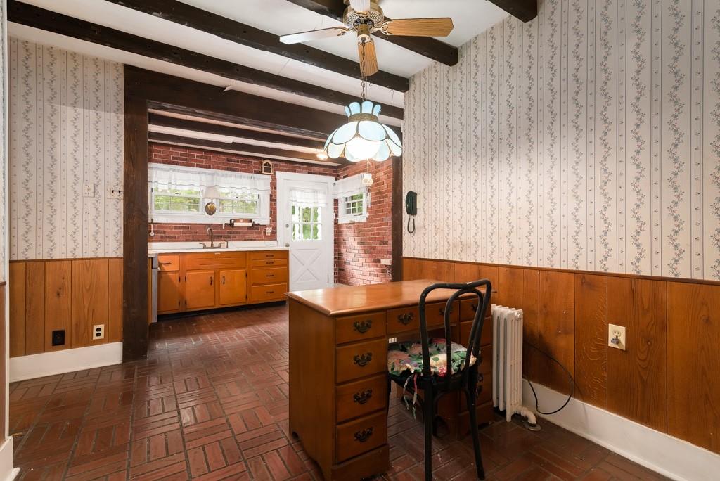 660 Sandy Hill Road Valencia, PA 16059 - Photo 9 of 25 Gallery Image 9