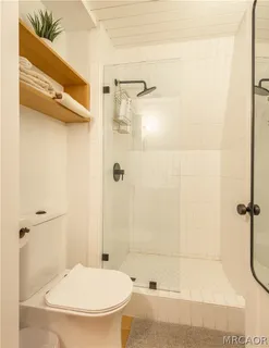 $875,000 | 399 Rainier Road, Lake Arrowhead, CA 92352