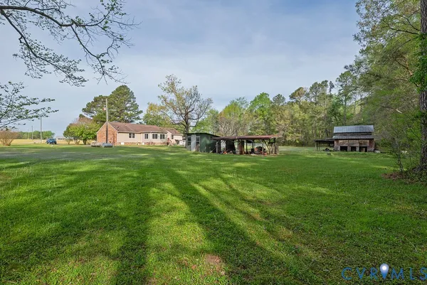 $415,000 | 13609 Old Stage Road, Dinwiddie, VA 23841