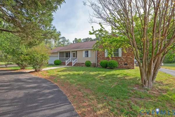 $415,000 | 13609 Old Stage Road, Dinwiddie, VA 23841
