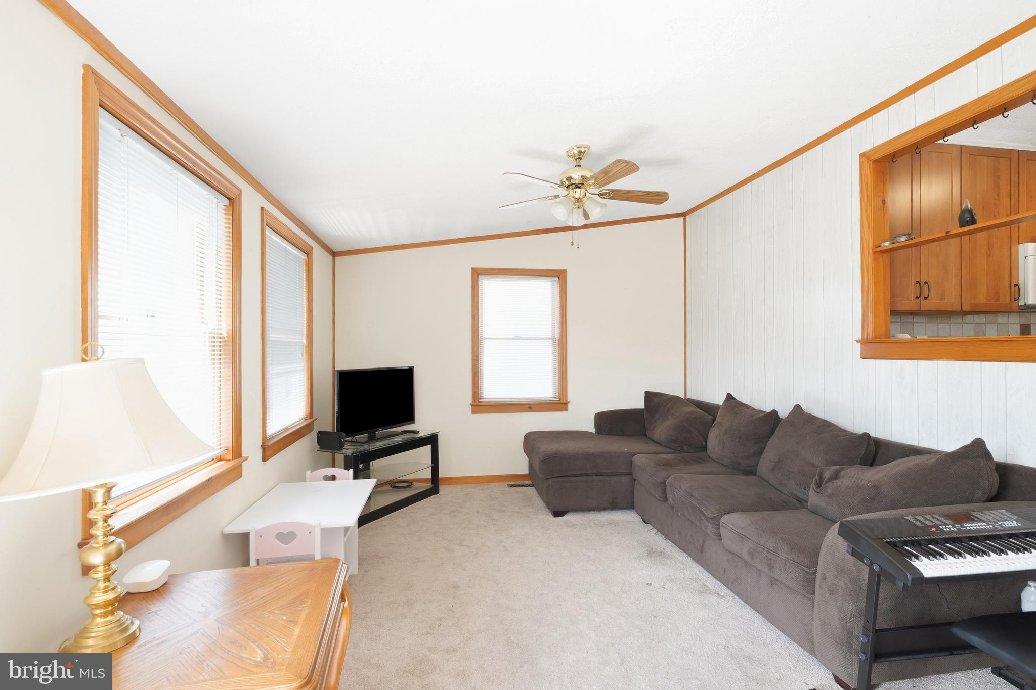 820 Magnolia Road Hellertown, PA 18055 - Photo 6 of 32 Gallery Image 6