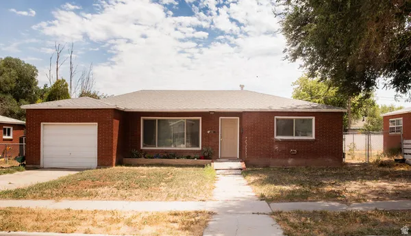 $259,900 | 156 East 400 South, Vernal, UT 84078