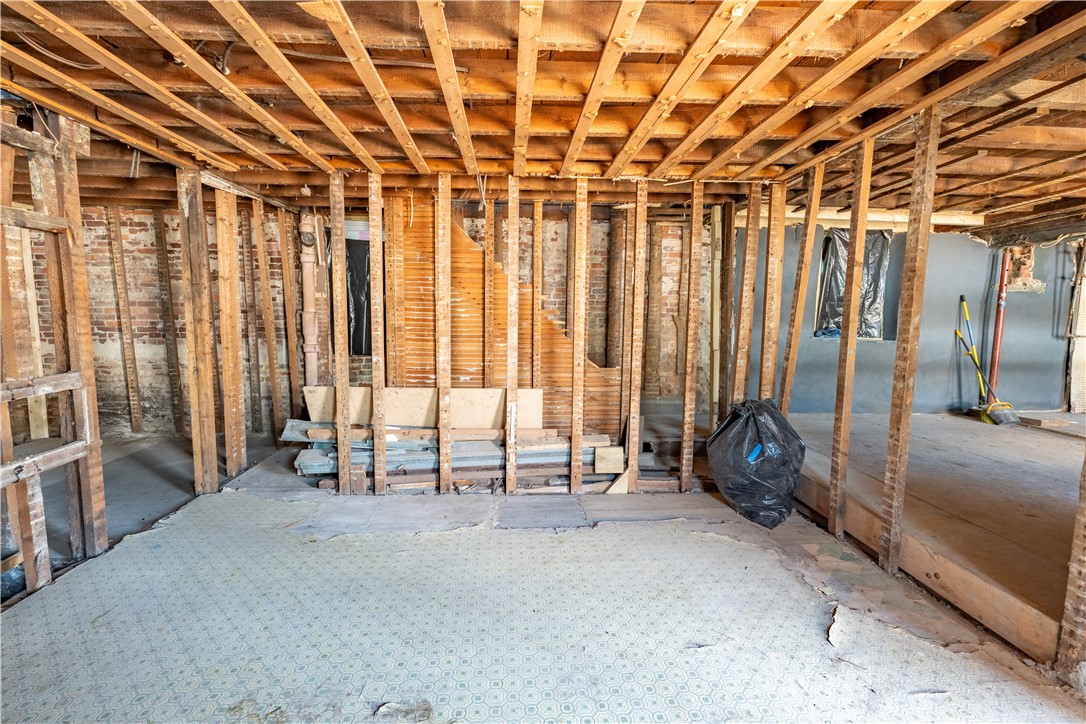 241 Cato Street Woonsocket, RI 02895 - Photo 30 of 38 Floor 1