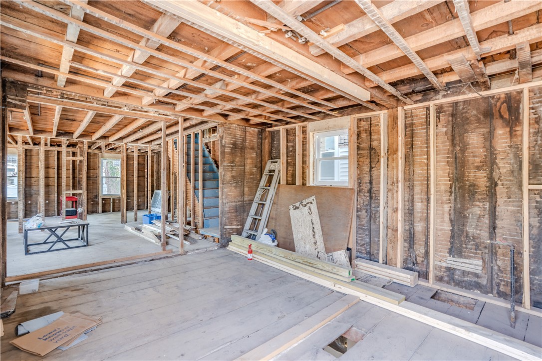 241 Cato Street Woonsocket, RI 02895 - Photo 5 of 38 Floor 2