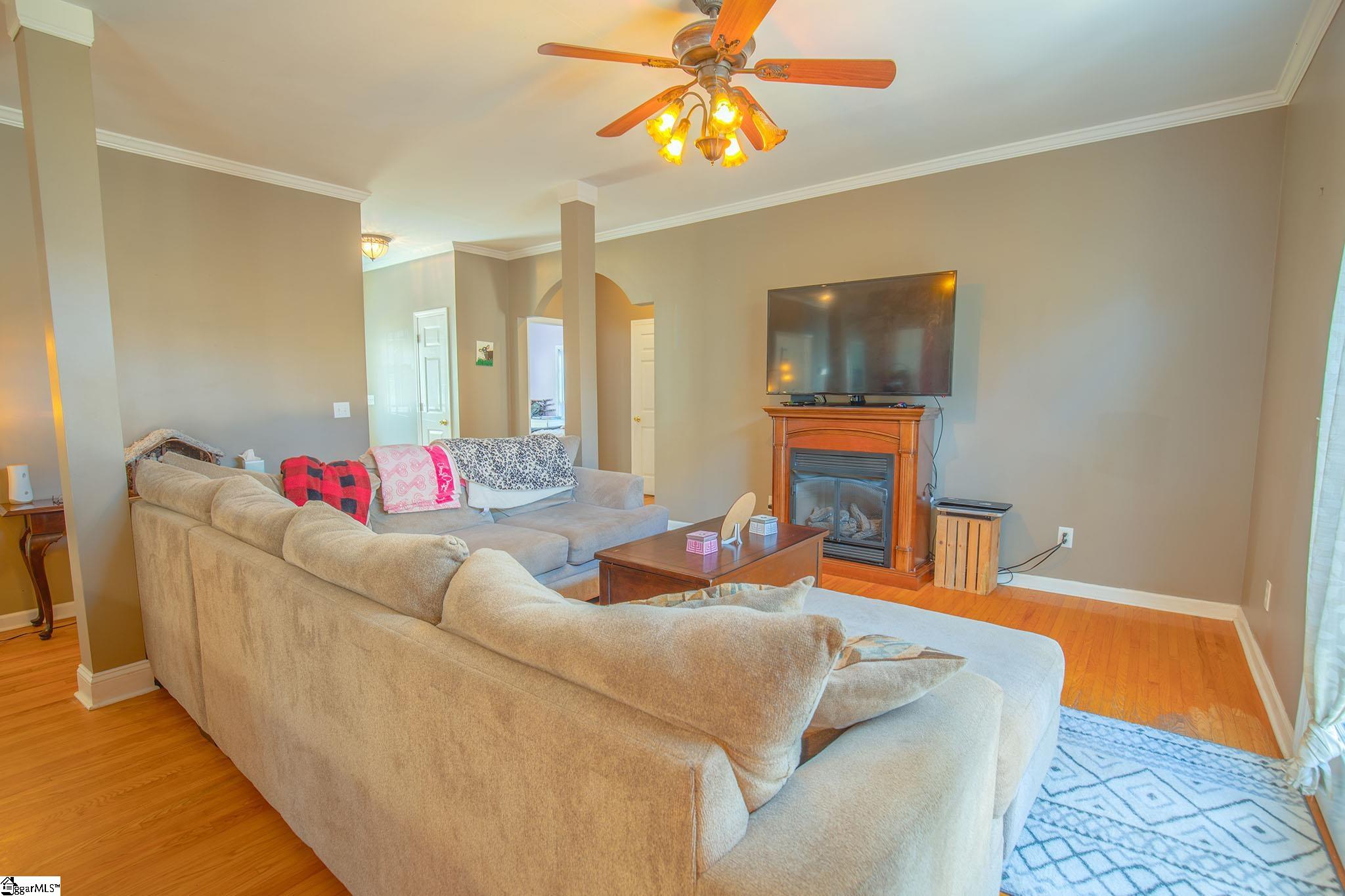 2789 Brockman McClimon Road Greer, SC 29651 - Photo 10 of 36 Gallery Image 10