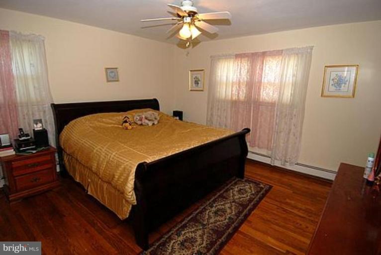1118 Kathryn Road Silver Spring, MD 20904 - Photo 26 of 30 Master Bedroom